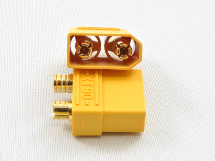 XT90 connector type used in e-cars as battery connector